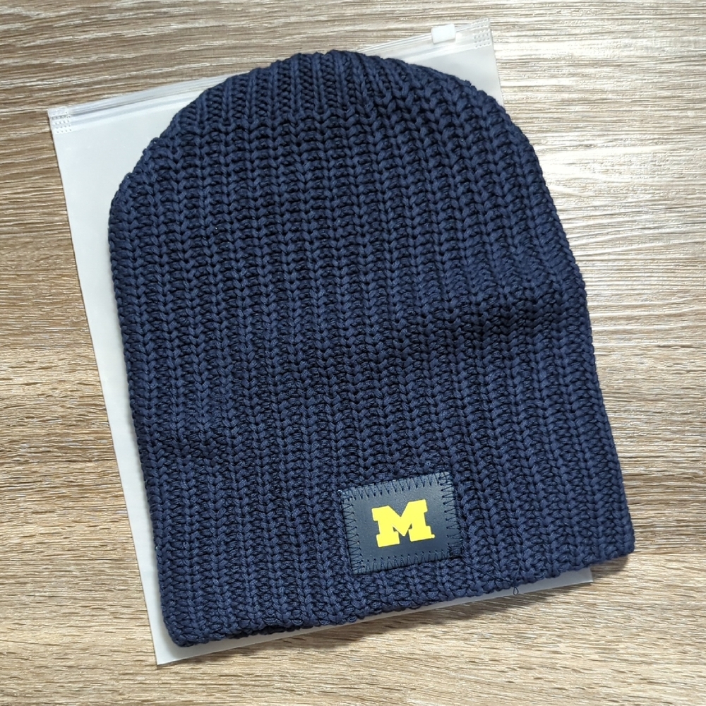 Love Your Melon NEW U Of M Slouchy Knit Beanie - Navy